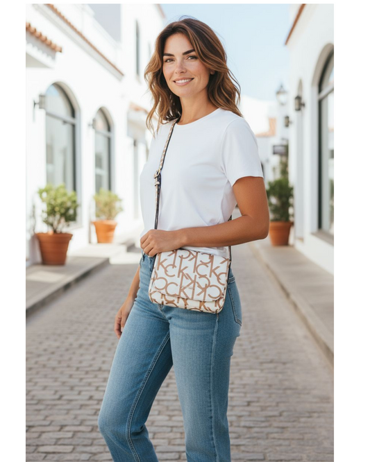 Cartera Calvin Klein